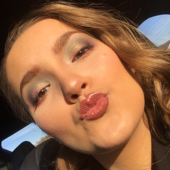 Meet your Posher, Jada - Picture 1 of 1